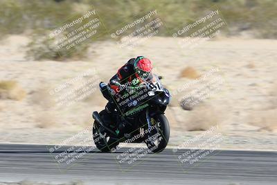 media/Dec-07-2025-CVMA (Sun) [[3e7d2de5dc]]/Race 8-Middleweight Shootout/